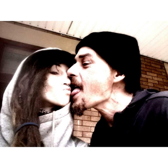 Meet your Posher, Alison - Picture 4 of 8